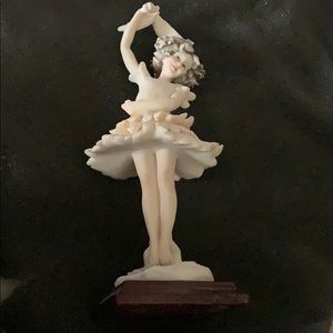 Giuseppe Armani Sculpture